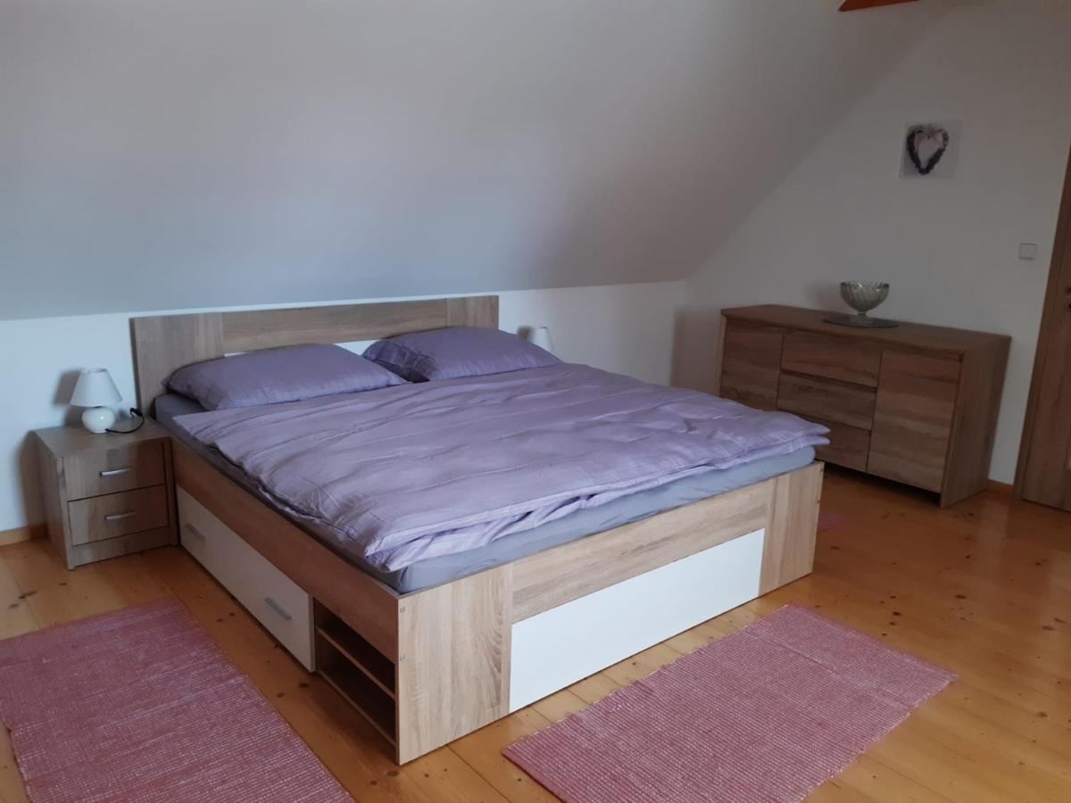 Martinuv Dvur Apartamento Plzeň Exterior foto